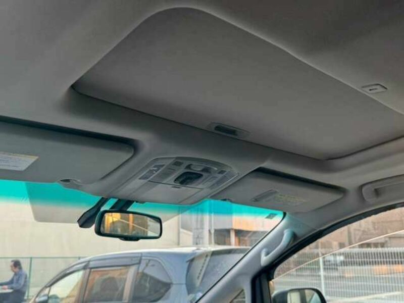 VELLFIRE-9