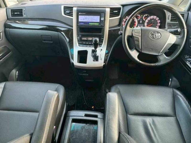 VELLFIRE-11