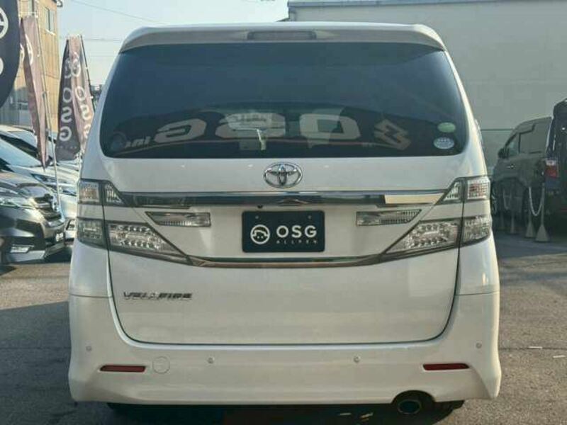 VELLFIRE-4