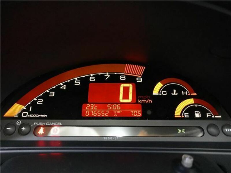 S2000-33