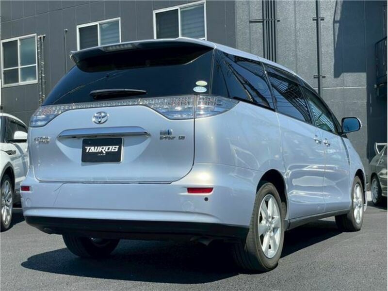 ESTIMA HYBRID-4