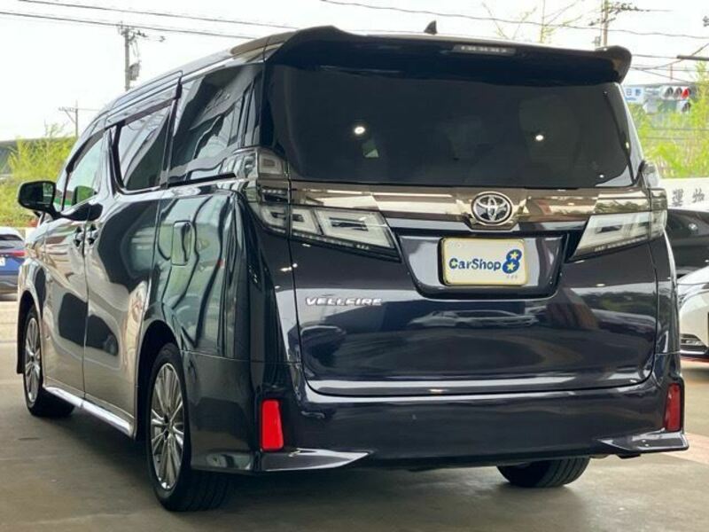 VELLFIRE-1