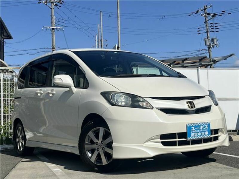 HONDA　FREED