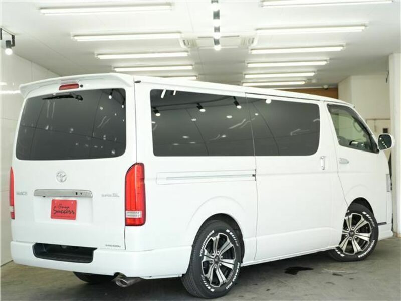 HIACE VAN-6