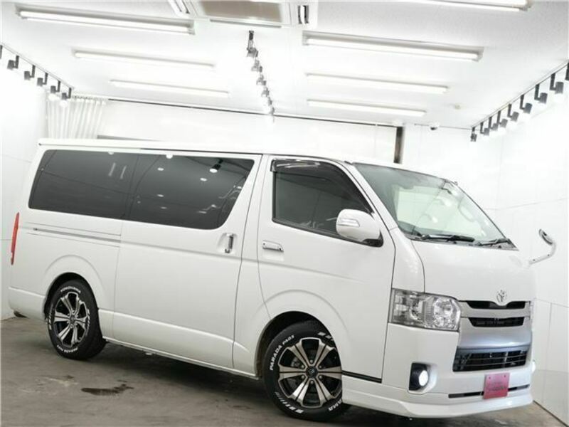 HIACE VAN-9