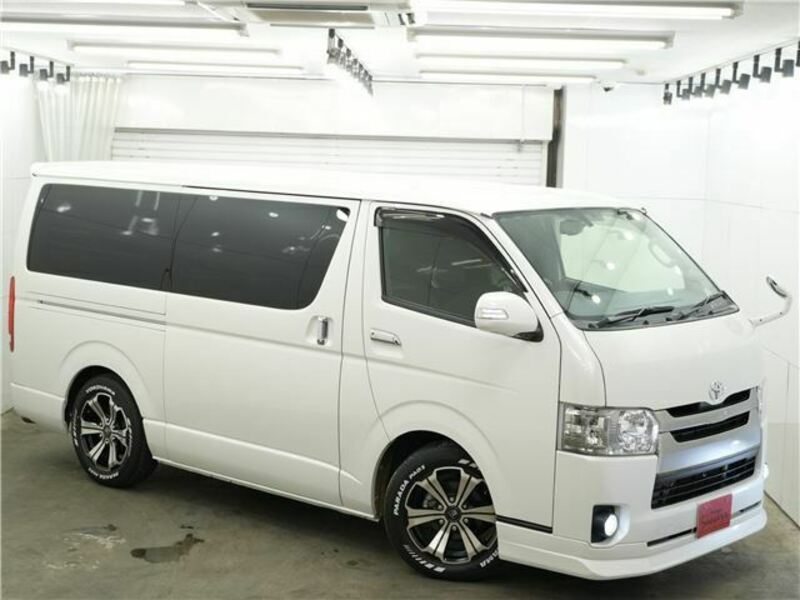 HIACE VAN-14