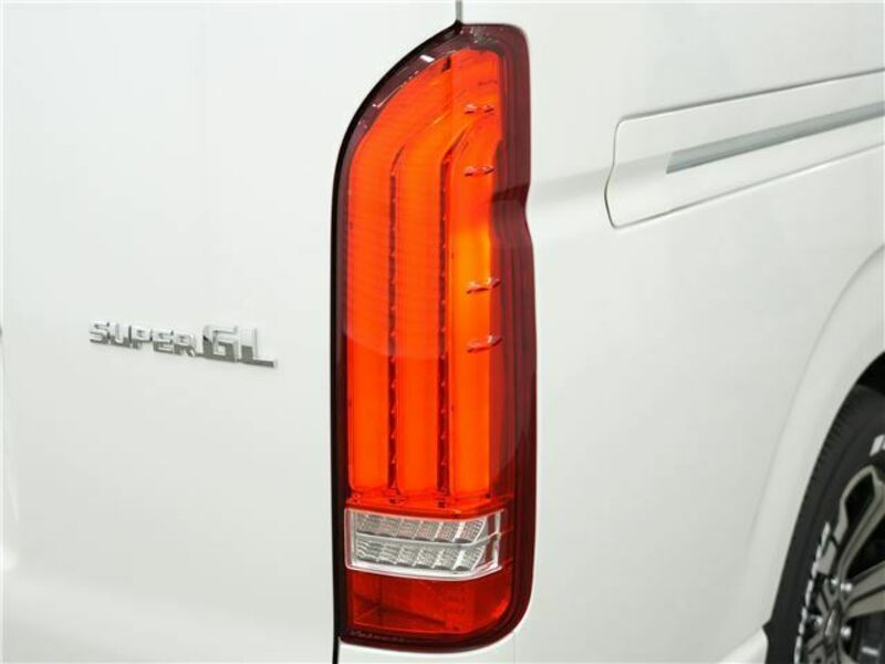 HIACE VAN-25