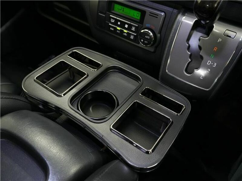 HIACE VAN-30