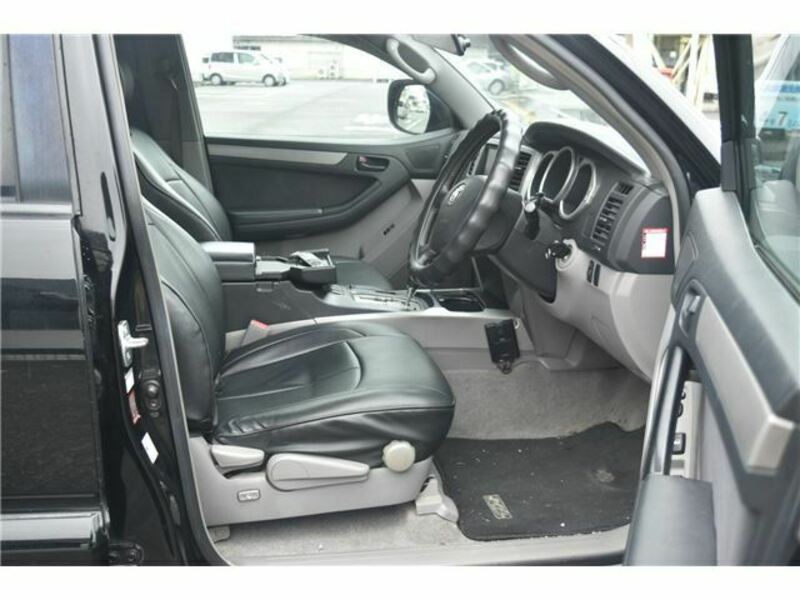 HILUX SURF-13