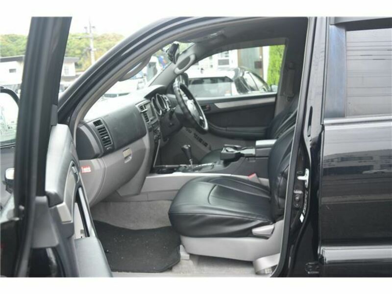 HILUX SURF-21