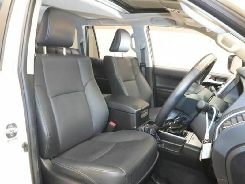 LAND CRUISER PRADO-8