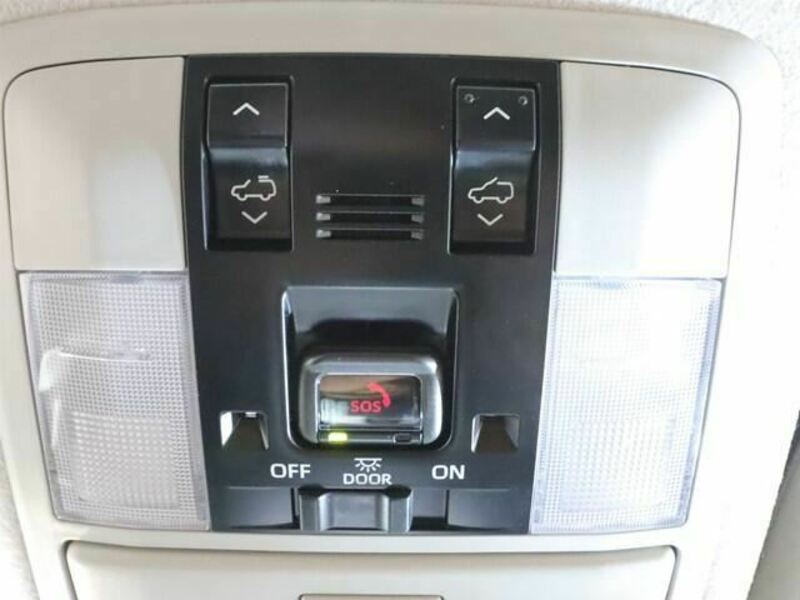 LAND CRUISER PRADO-10