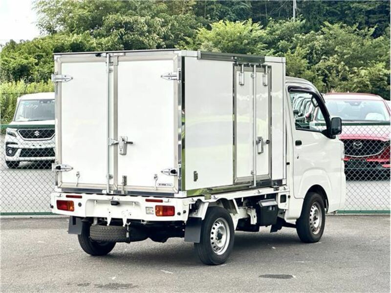 HIJET TRUCK-1