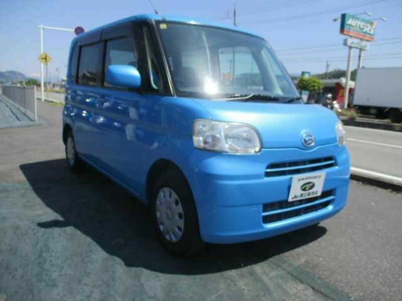 DAIHATSU　TANTO