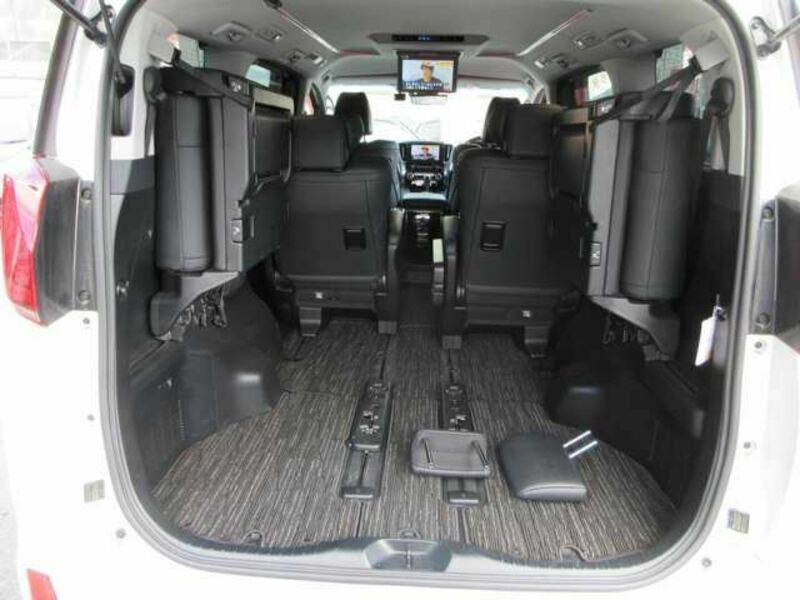 ALPHARD-9
