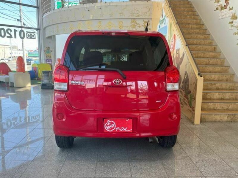 PORTE-8