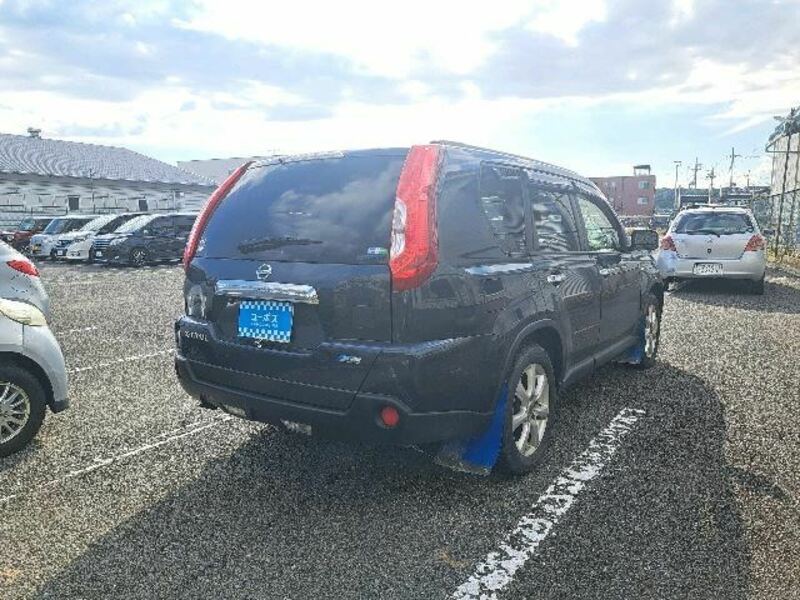 X-TRAIL-6