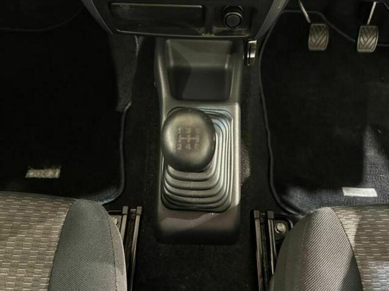 JIMNY-16