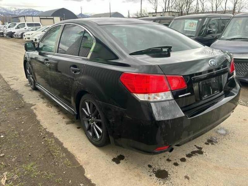 LEGACY B4