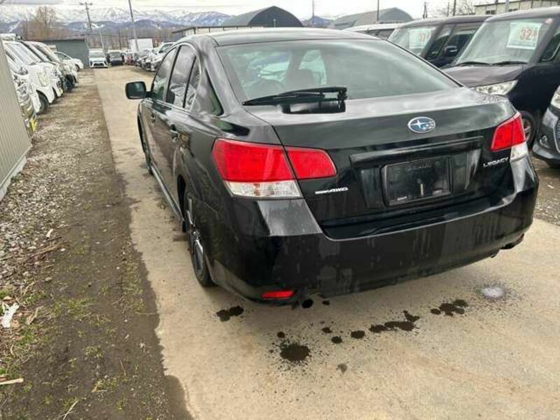 LEGACY B4