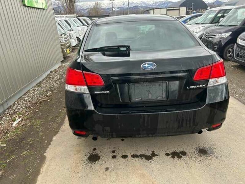 LEGACY B4