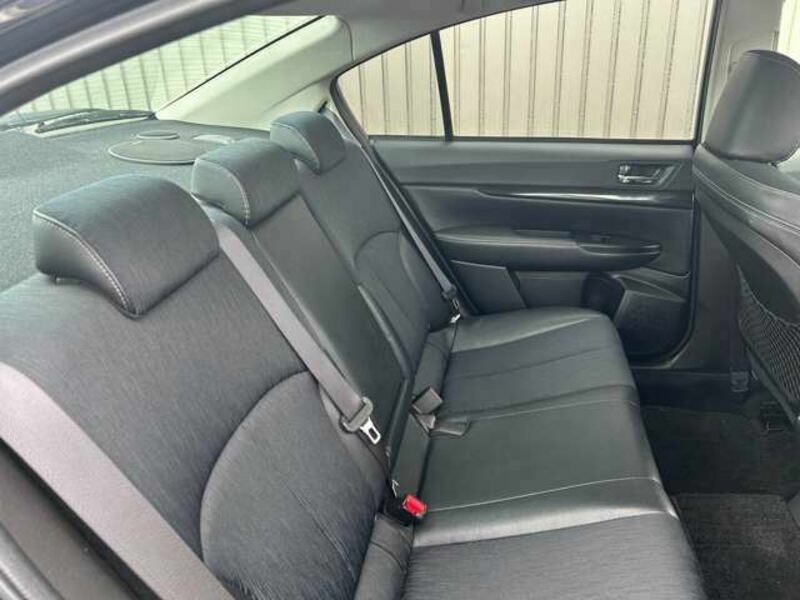 LEGACY B4