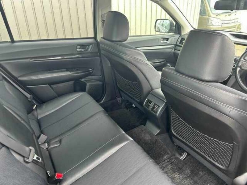 LEGACY B4