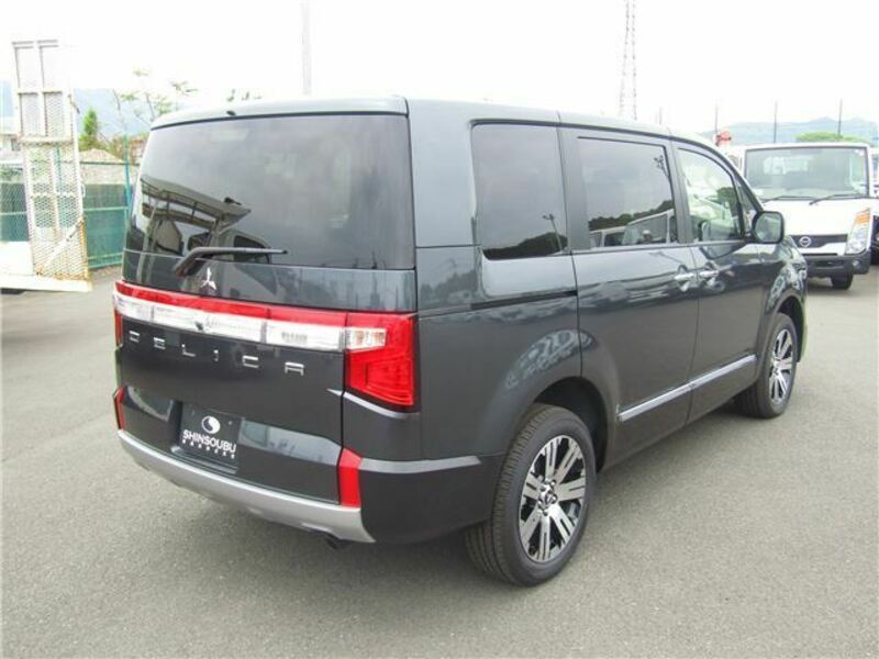 DELICA D5