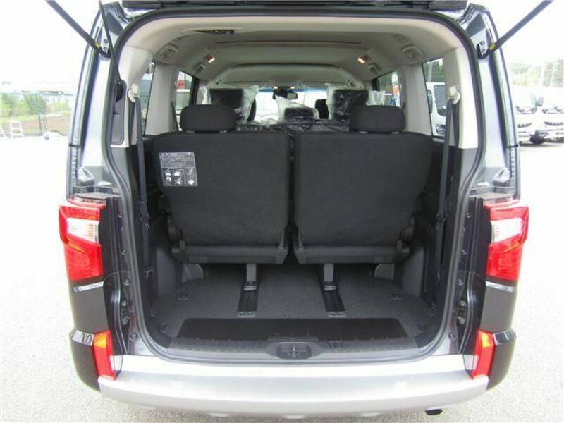 DELICA D5