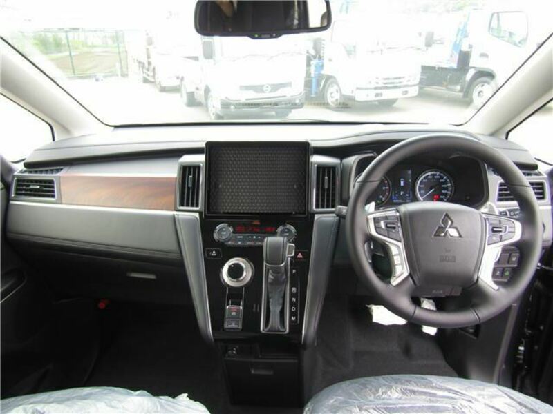DELICA D5