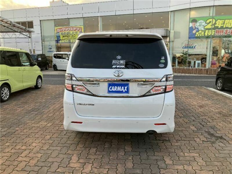 VELLFIRE