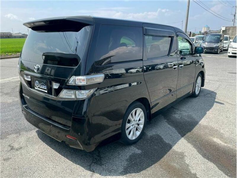 VELLFIRE-2