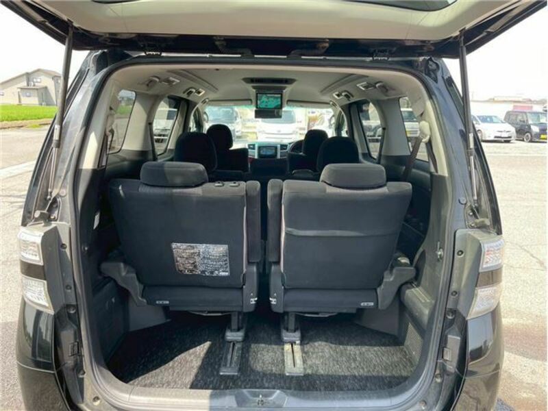 VELLFIRE-10