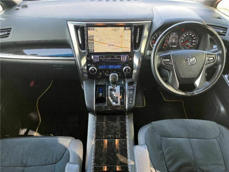 VELLFIRE-6