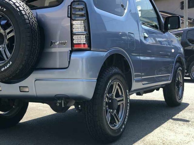 JIMNY-11