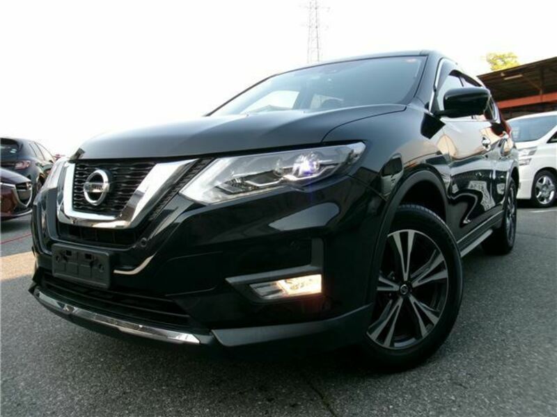 X-TRAIL