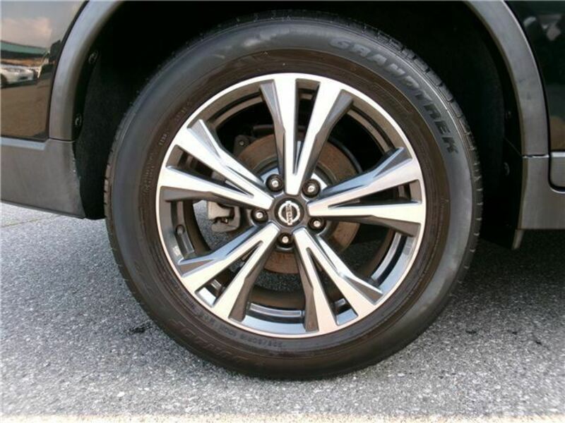 X-TRAIL-7