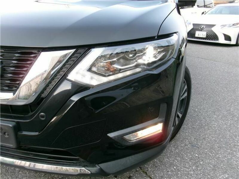 X-TRAIL-8