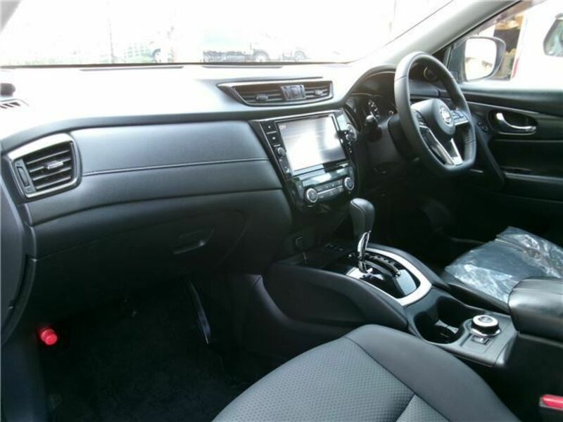 X-TRAIL-39
