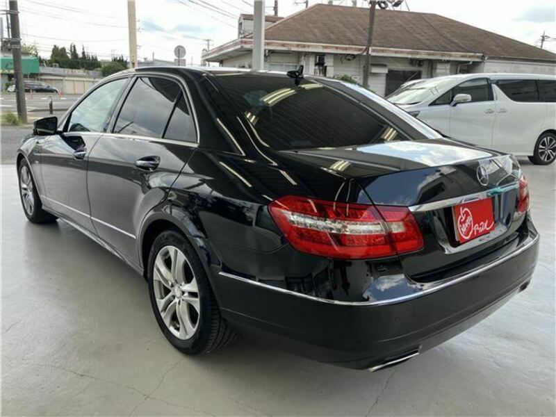 E-CLASS-8