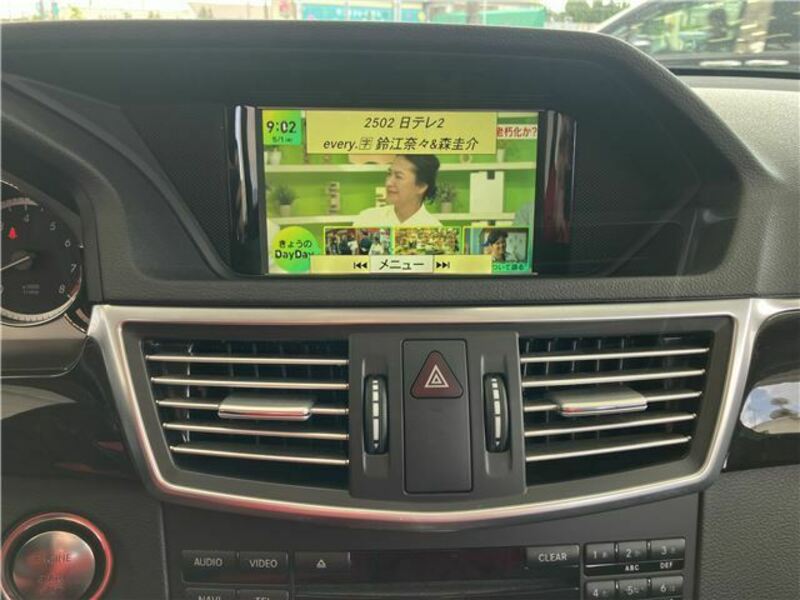 E-CLASS-16
