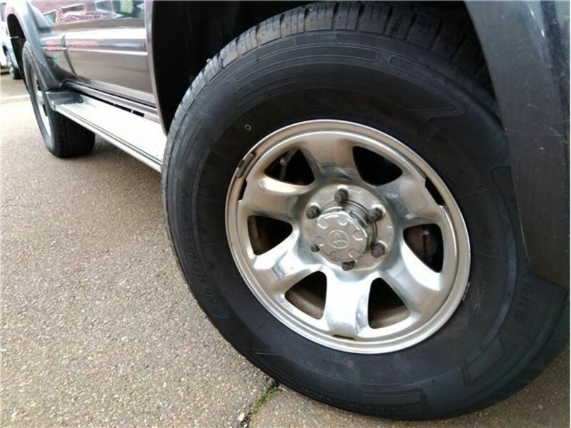 HILUX SURF-4