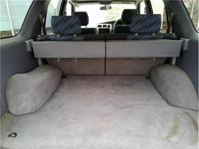 HILUX SURF-10