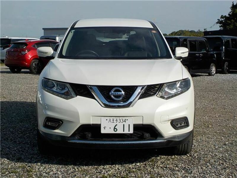 X-TRAIL