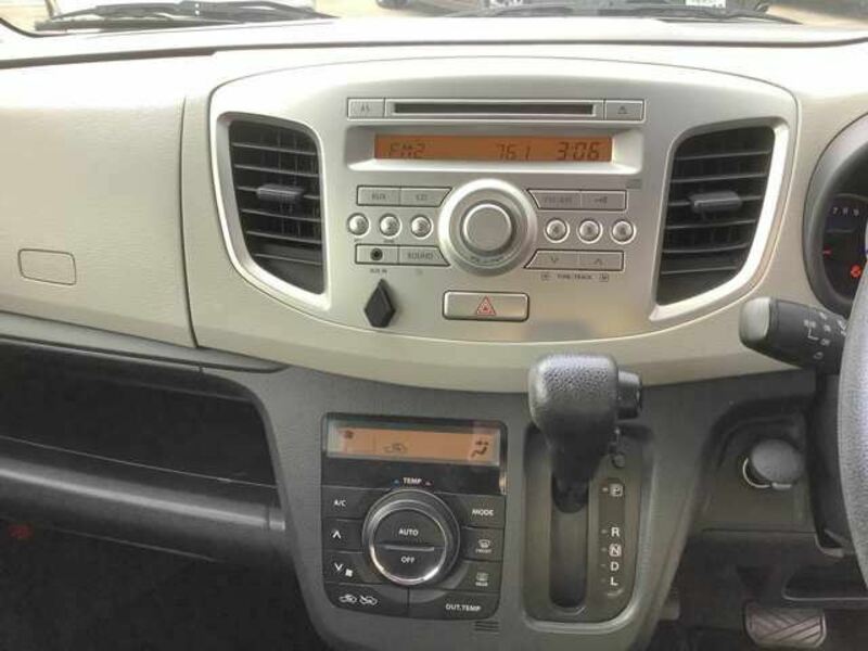 WAGON R-12