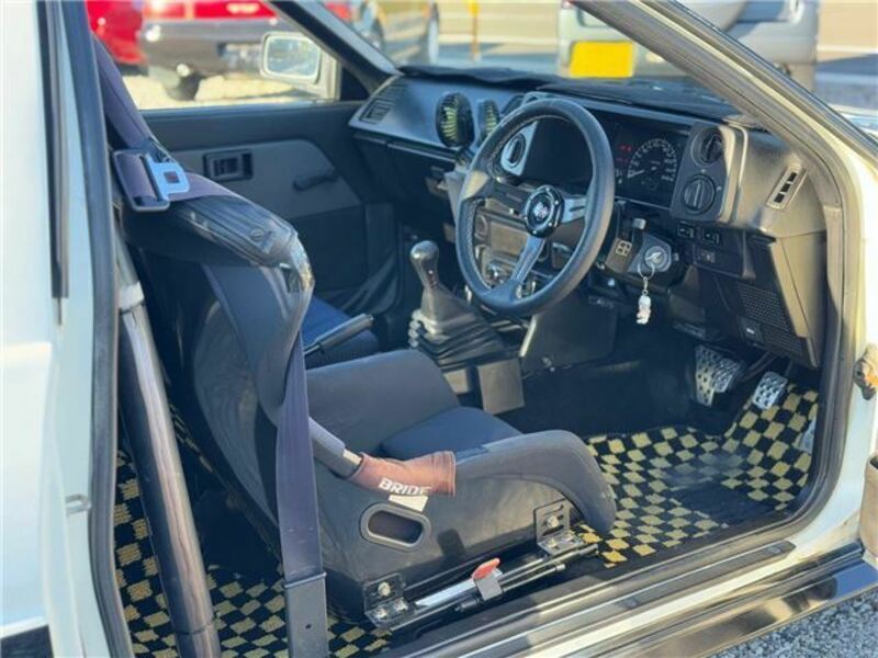 COROLLA LEVIN-6