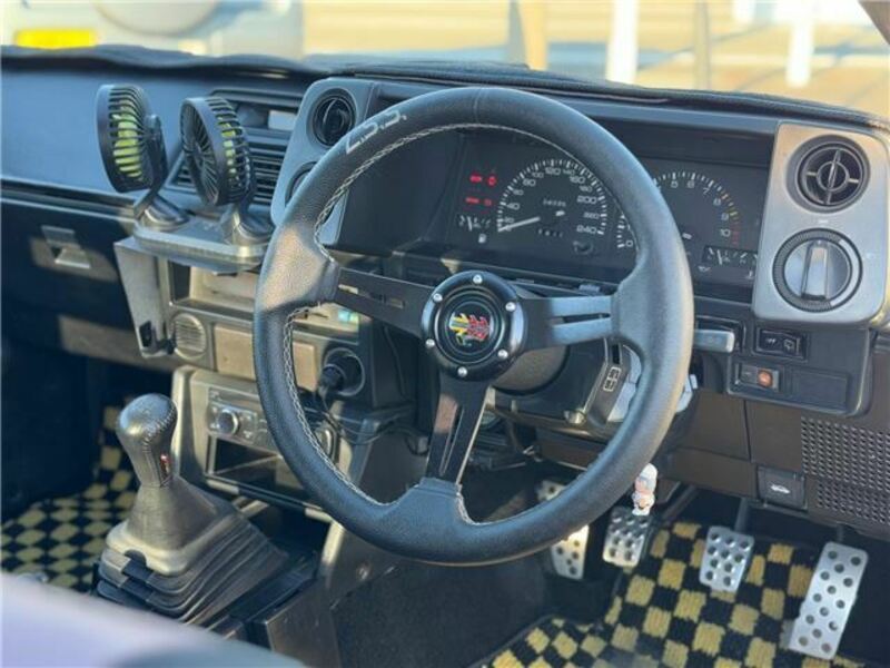 COROLLA LEVIN-8