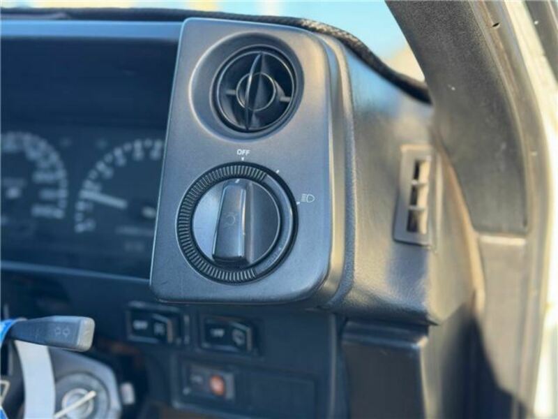 COROLLA LEVIN-14