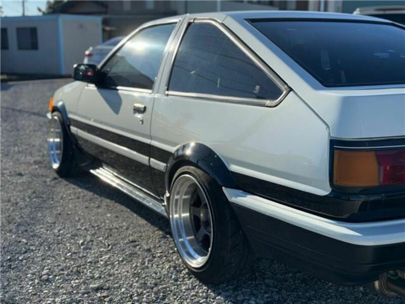COROLLA LEVIN-30