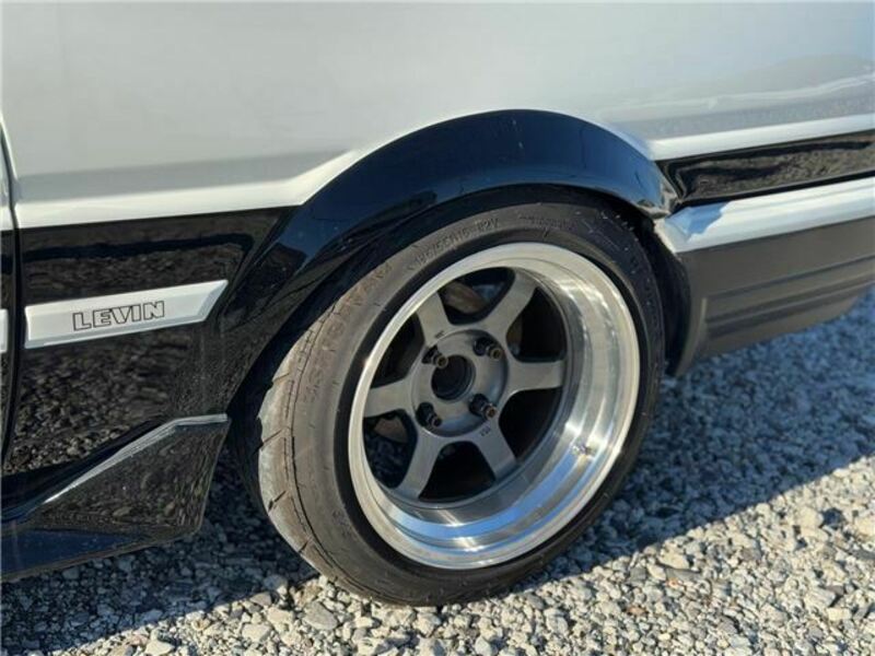 COROLLA LEVIN-37